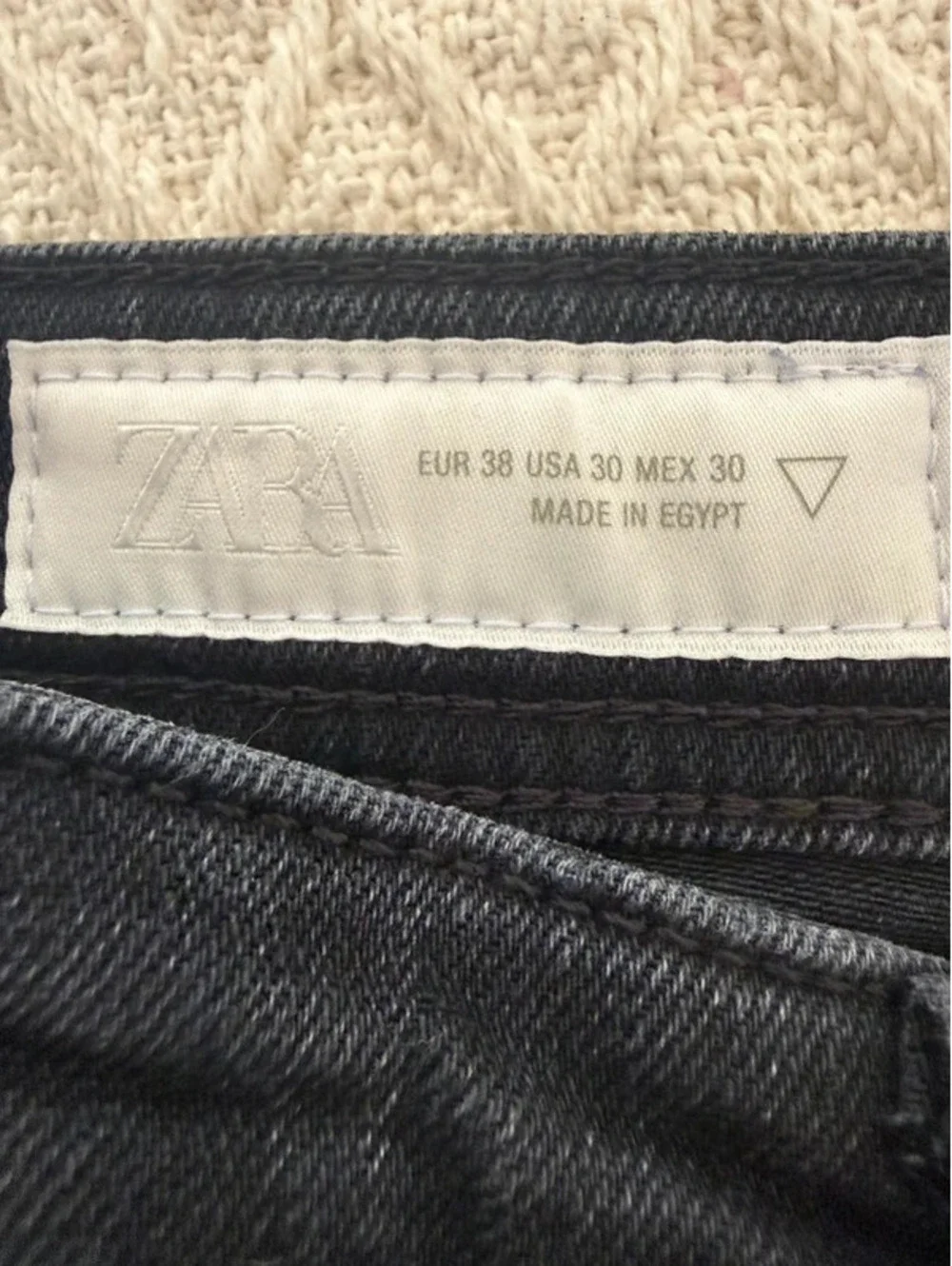 Zara Black Skinny Jeans Size 30